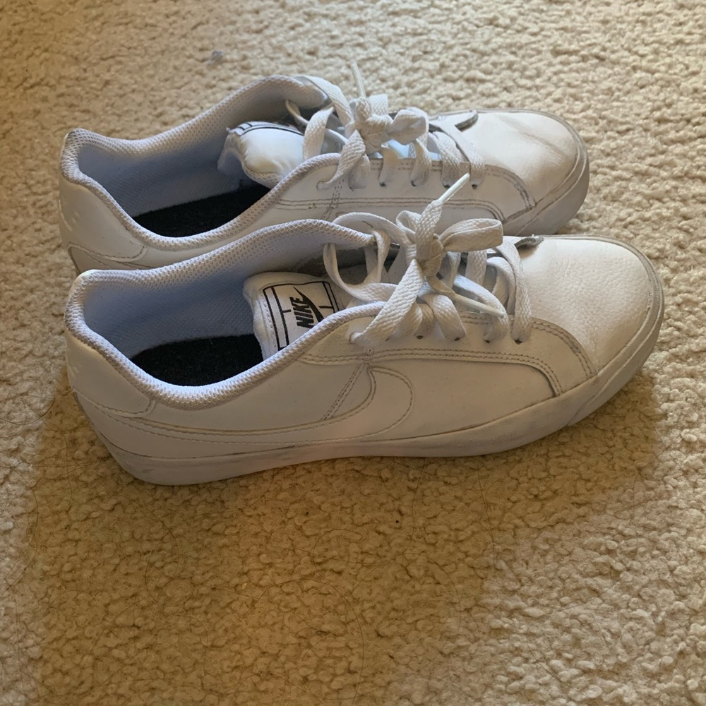 Nike court royale AC, size 7.5 US, woman’s white shoes